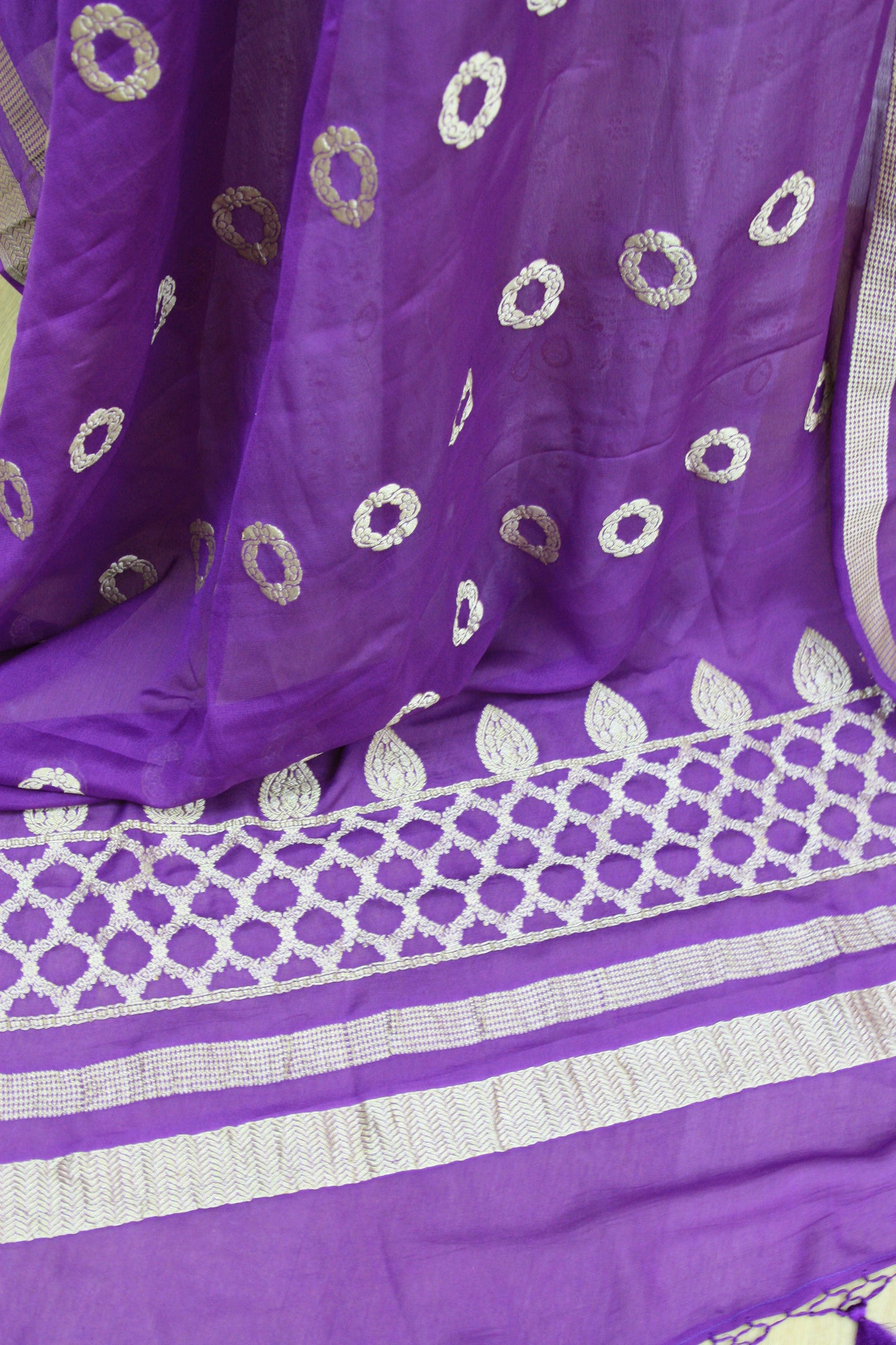 Lightweight Purple Banarasi Dupatta