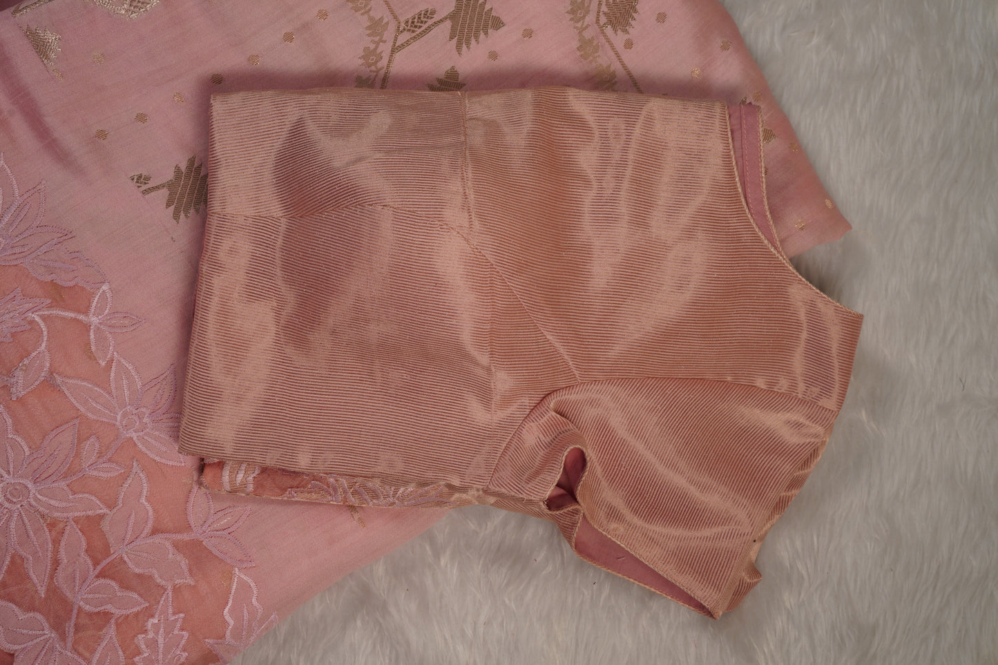Tussar tissue Saree with a Self-Embroidery Border- Light Pink