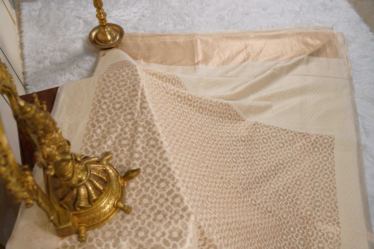Cream Banarasi with contrast back velvet blouse