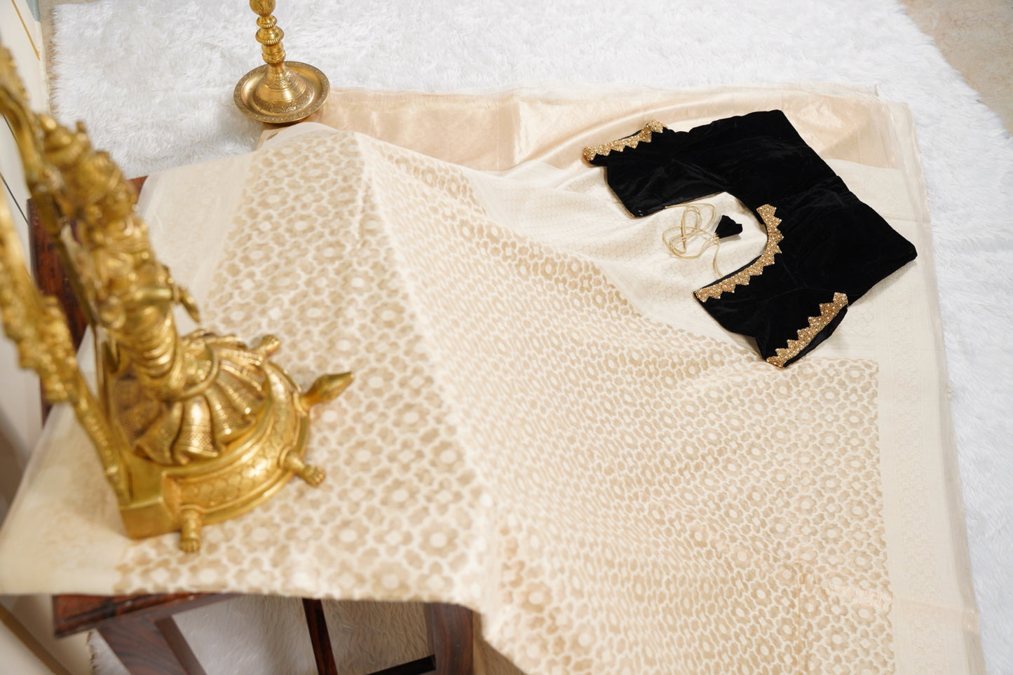 Cream Banarasi with contrast back velvet blouse