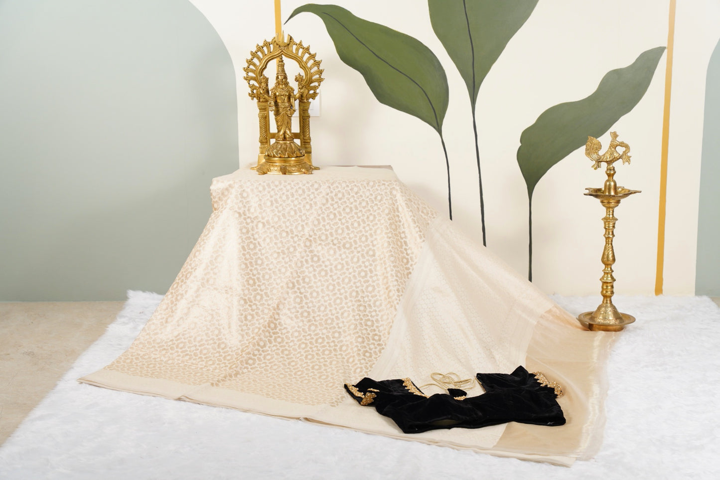 Cream Banarasi with contrast back velvet blouse