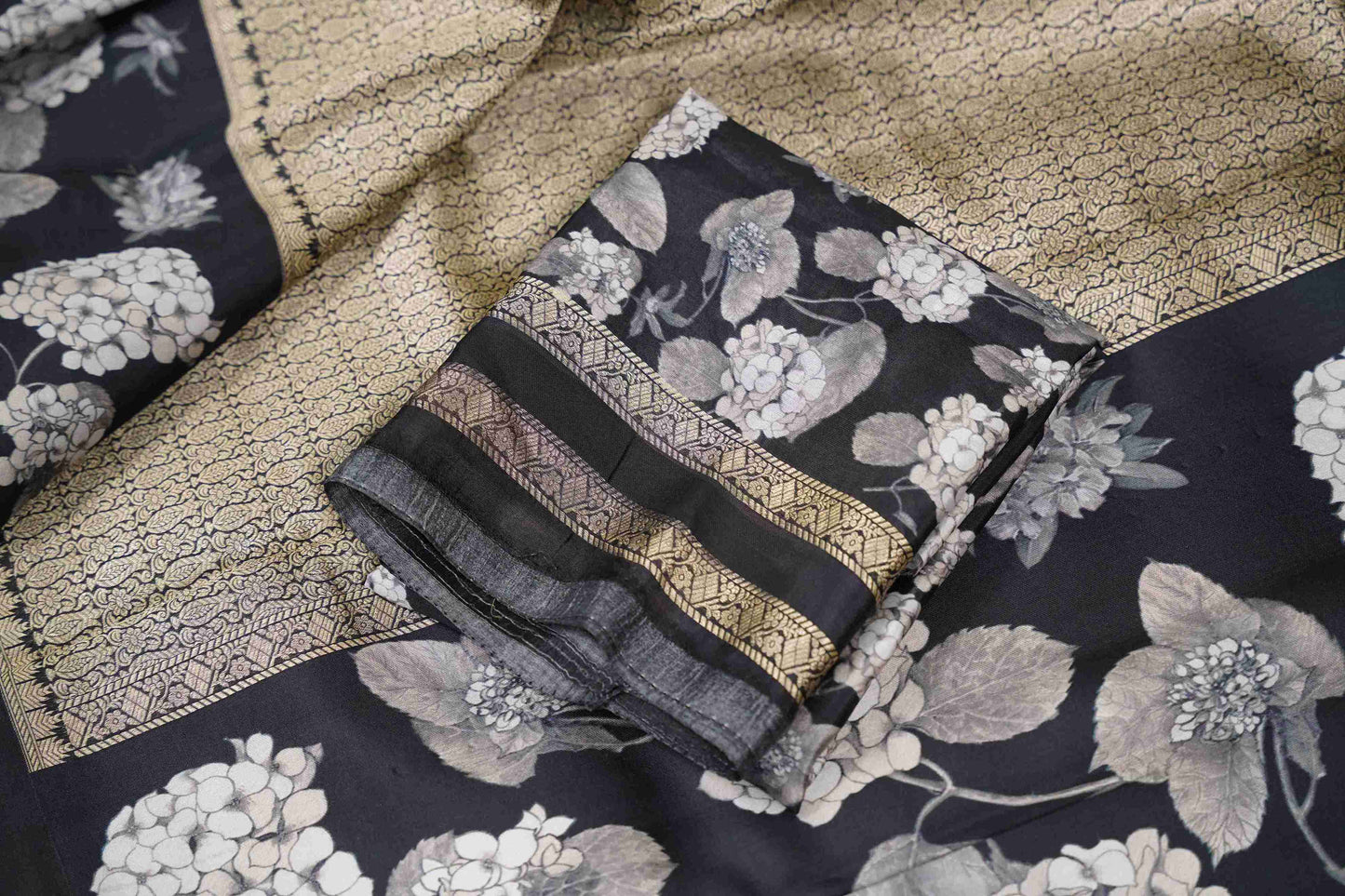 Brocade Banaras Digital print border - Black