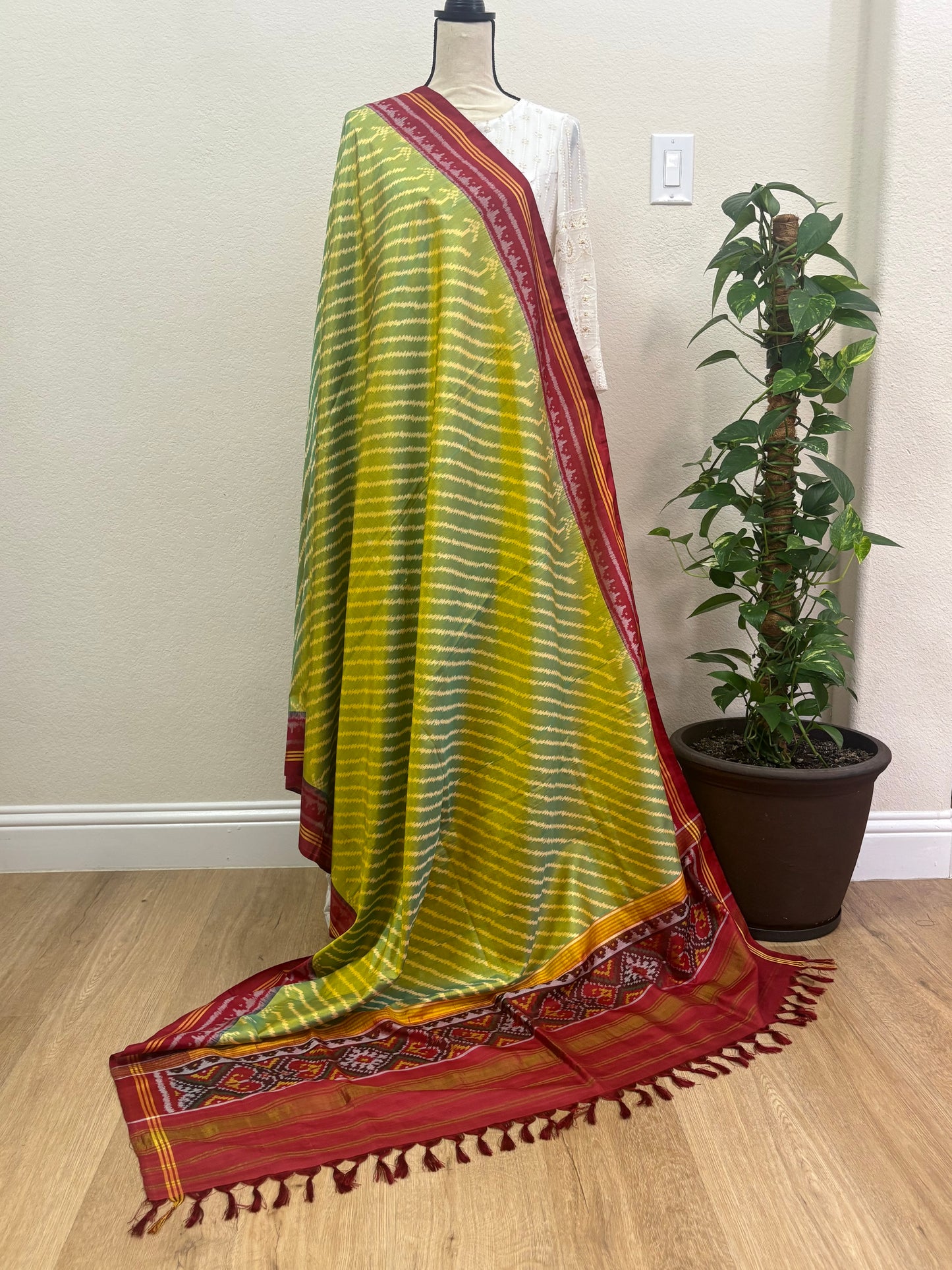Yellow Leheriya Patan Patola Dupatta
