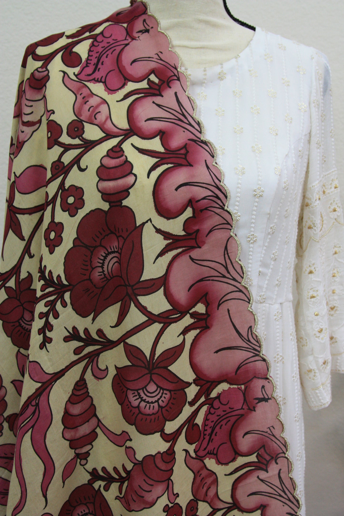 Kalamkari Cotton Dupatta with Floral Design