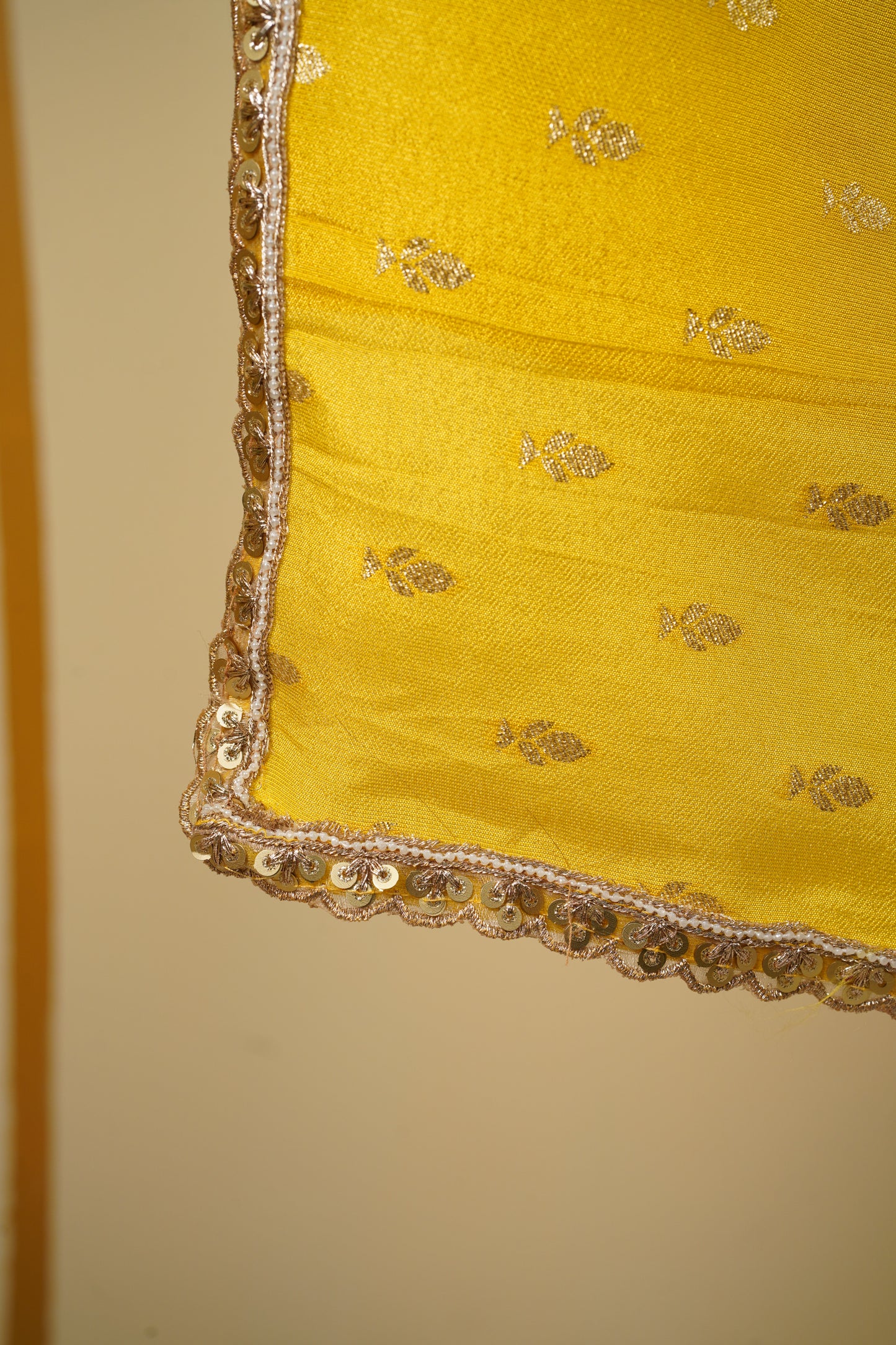 Chinnon Silk buttis saree with floral blouse-Yellow