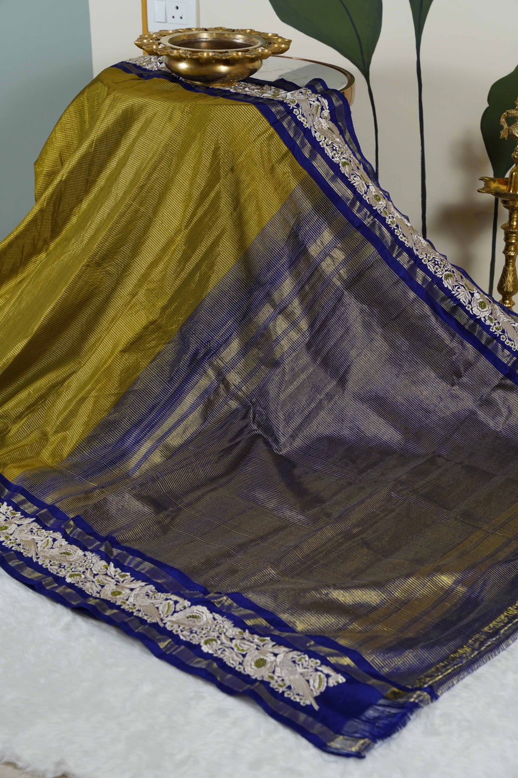 Kanchi Olive green kanchi with blue border and parsi ghara work