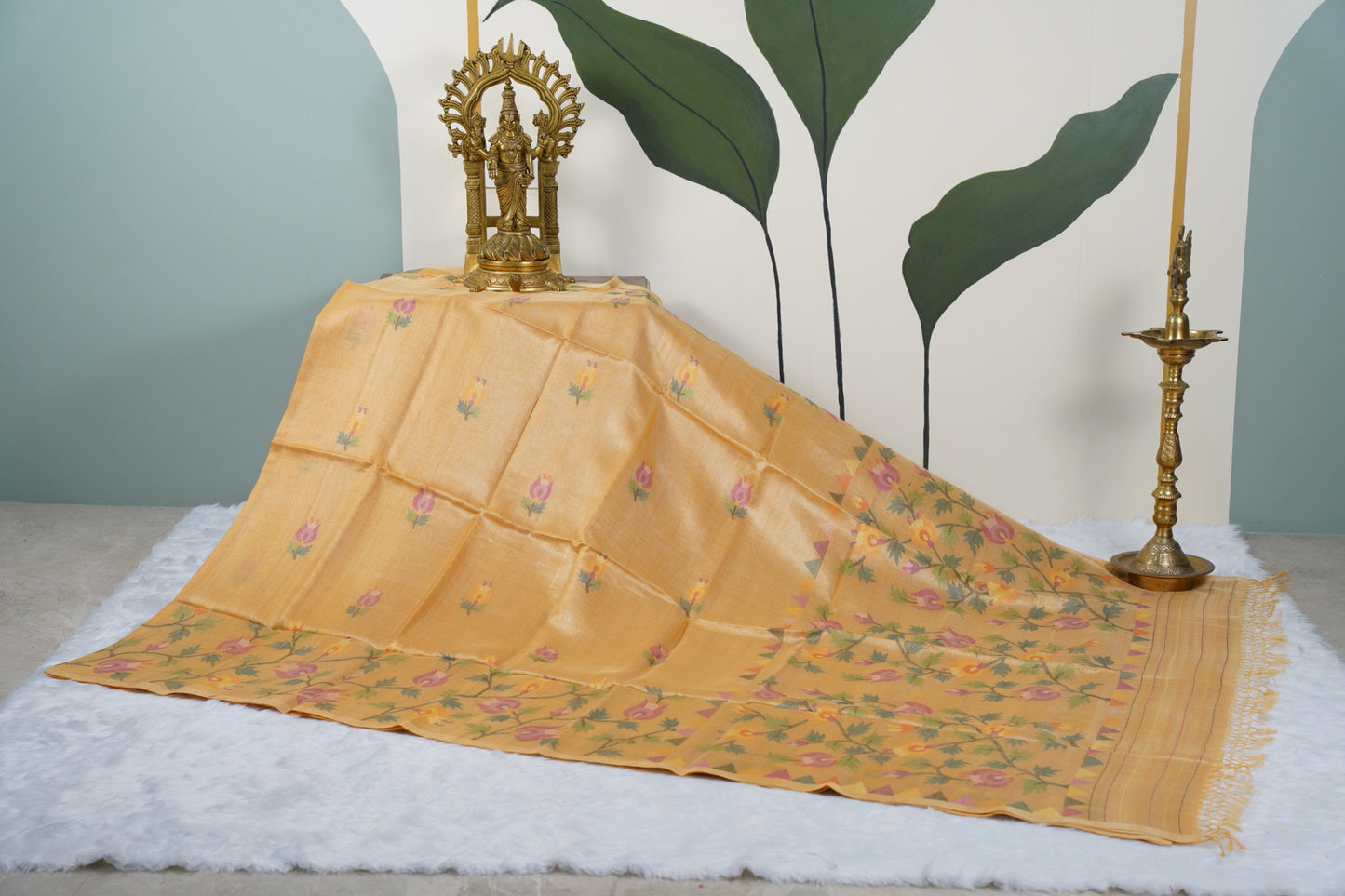Falling Tussar Jamdani  Saree in Butter Yellow